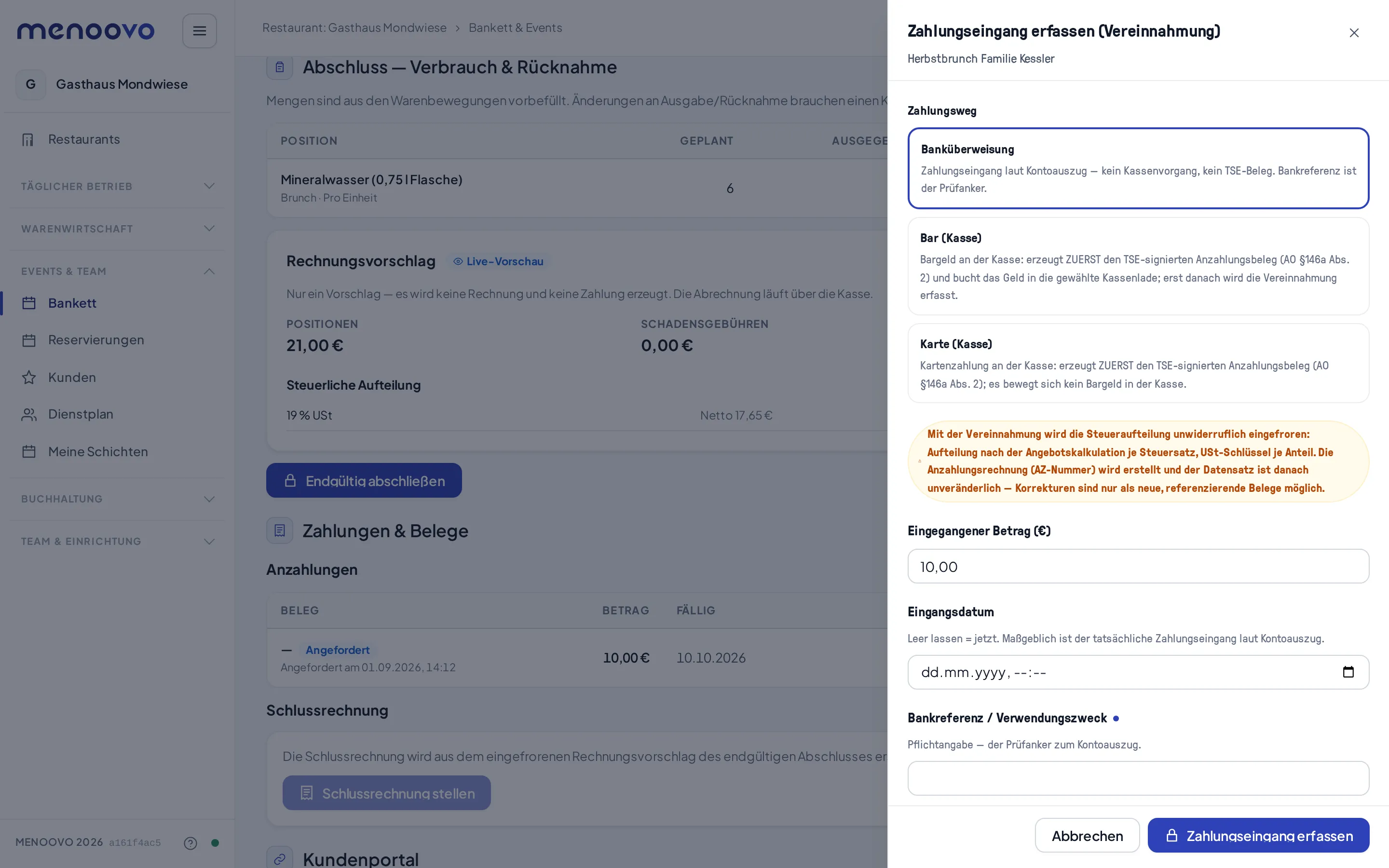 Der Vereinnahmungs-Dialog mit den drei Zahlungswegen Banküberweisung, Bar (Kasse) und Karte (Kasse)