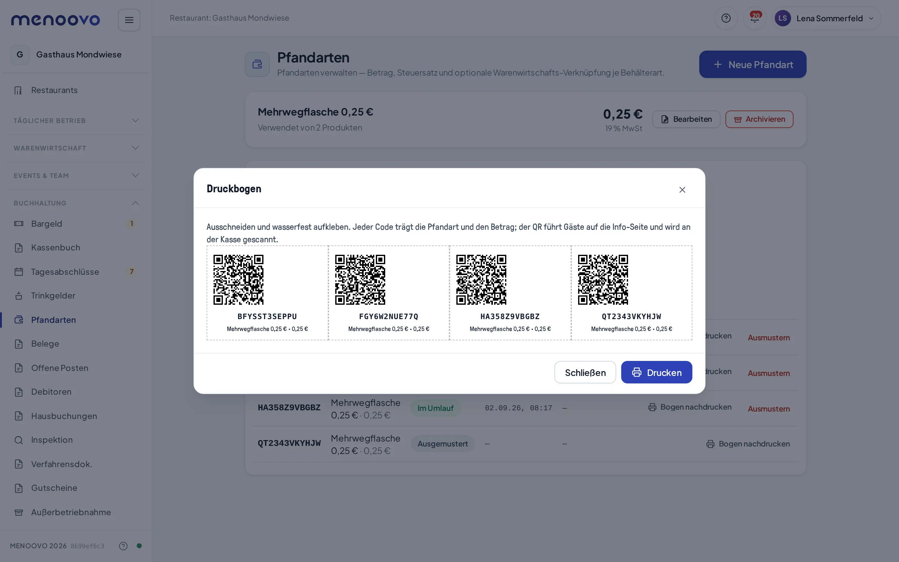 Der Druckbogen mit vier ausschneidbaren QR-Etiketten