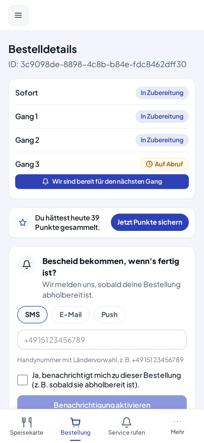Die Bestellstatus-Seite des Gastes mit Gang-Zuständen und dem Abruf-Knopf