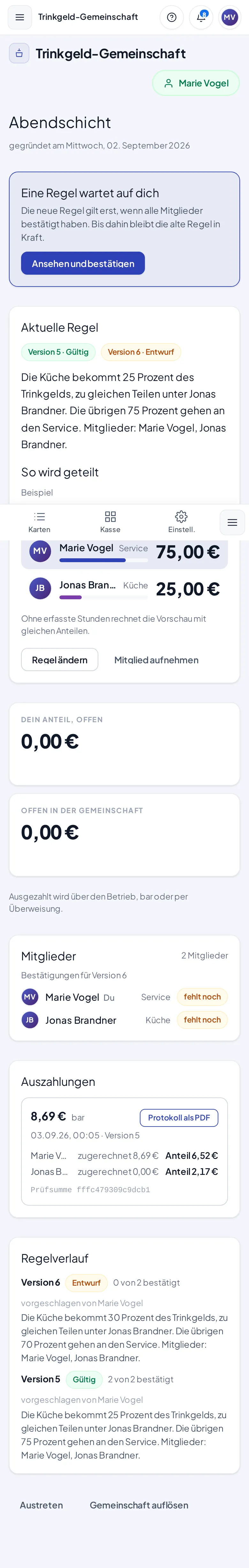 Die Trinkgeld-Gemeinschaft auf einem Telefon